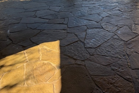 Paver Sealing in Texas Heat: How Often, What to Expect, and How to Keep the Color